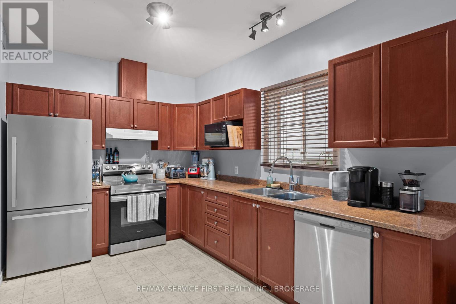 151 Kildare Avenue, Loyalist, Ontario  K7N 1Z9 - Photo 7 - X13168410