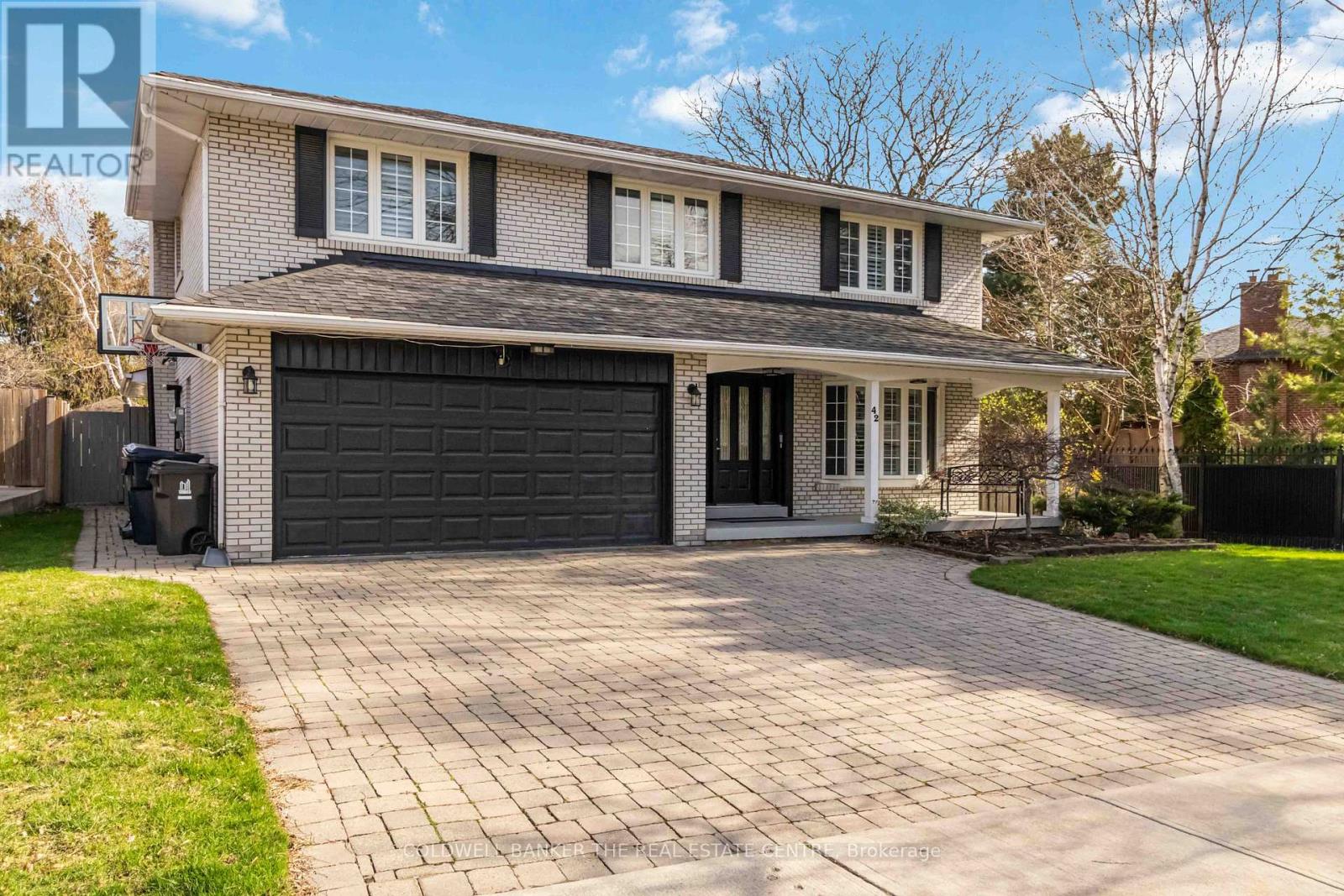 42 Neilor Crescent, Toronto, Ontario  M9C 1K6 - Photo 3 - W13168428