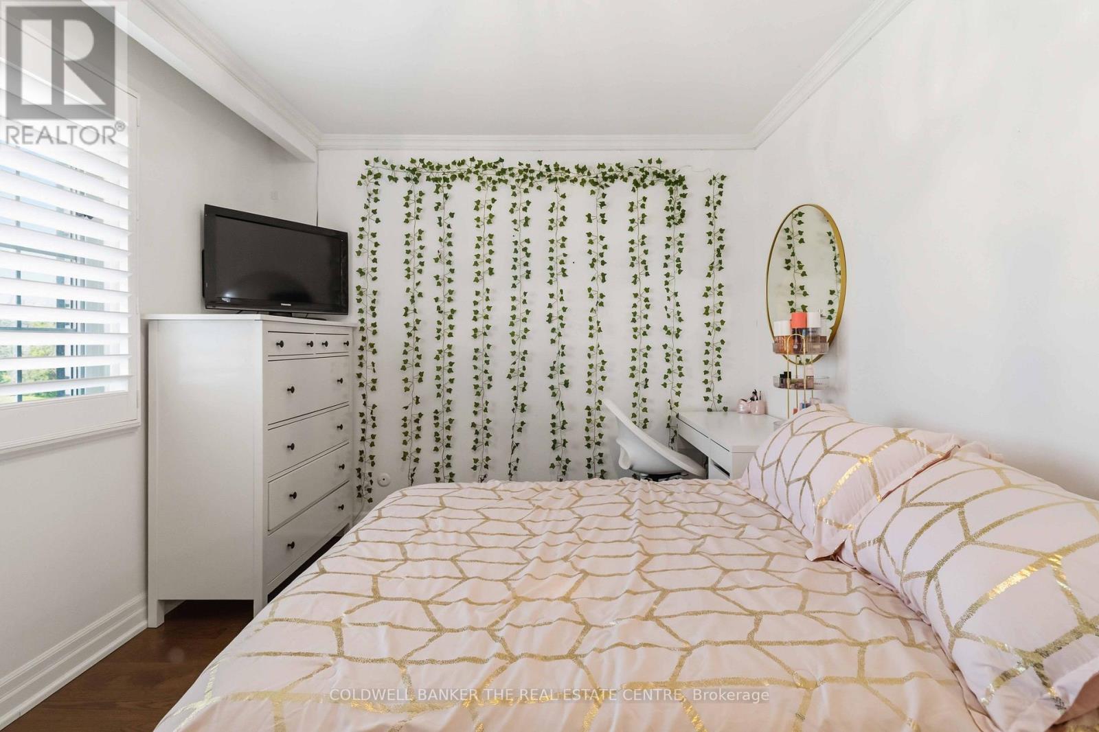 42 Neilor Crescent, Toronto, Ontario  M9C 1K6 - Photo 32 - W13168428