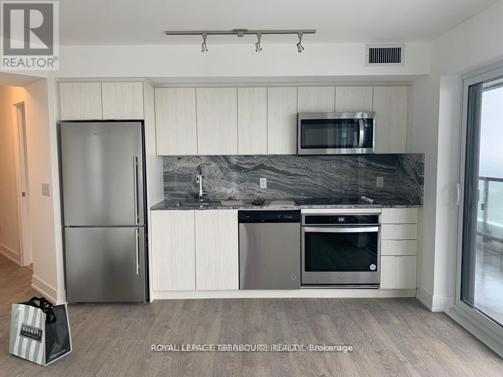 1629 - 5 Mabelle Avenue, Toronto, Ontario  M9A 4Y1 - Photo 2 - W13168436