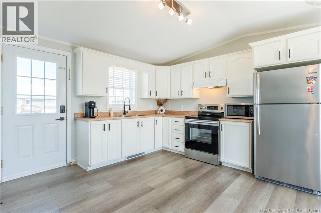 8 Frank Street, Bas Cap Pele, New Brunswick  E4N 0E6 - Photo 33 - NB140178