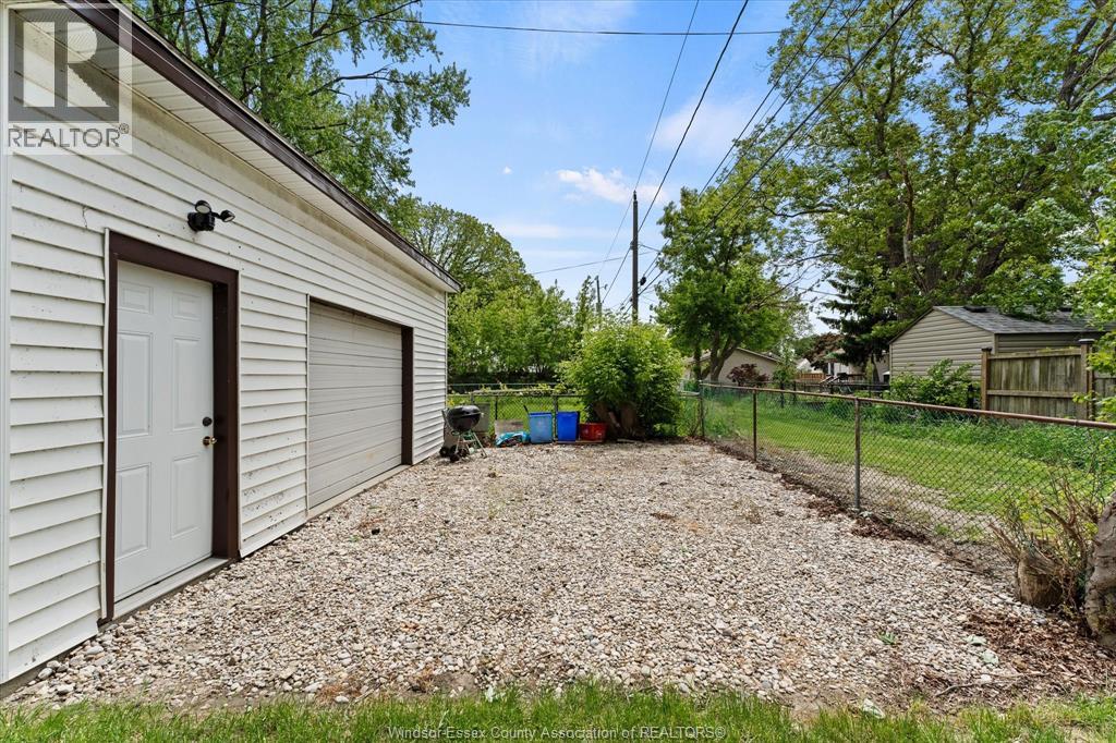 1879 Aubin Road, Windsor, Ontario N8W 4L1 - Photo 33 - 26011886