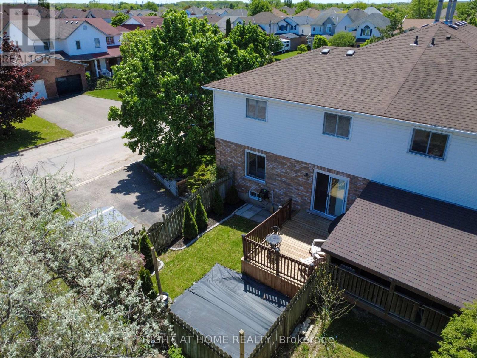 105 Summers Drive, Thorold, Ontario  L2V 5A1 - Photo 5 - X13168434