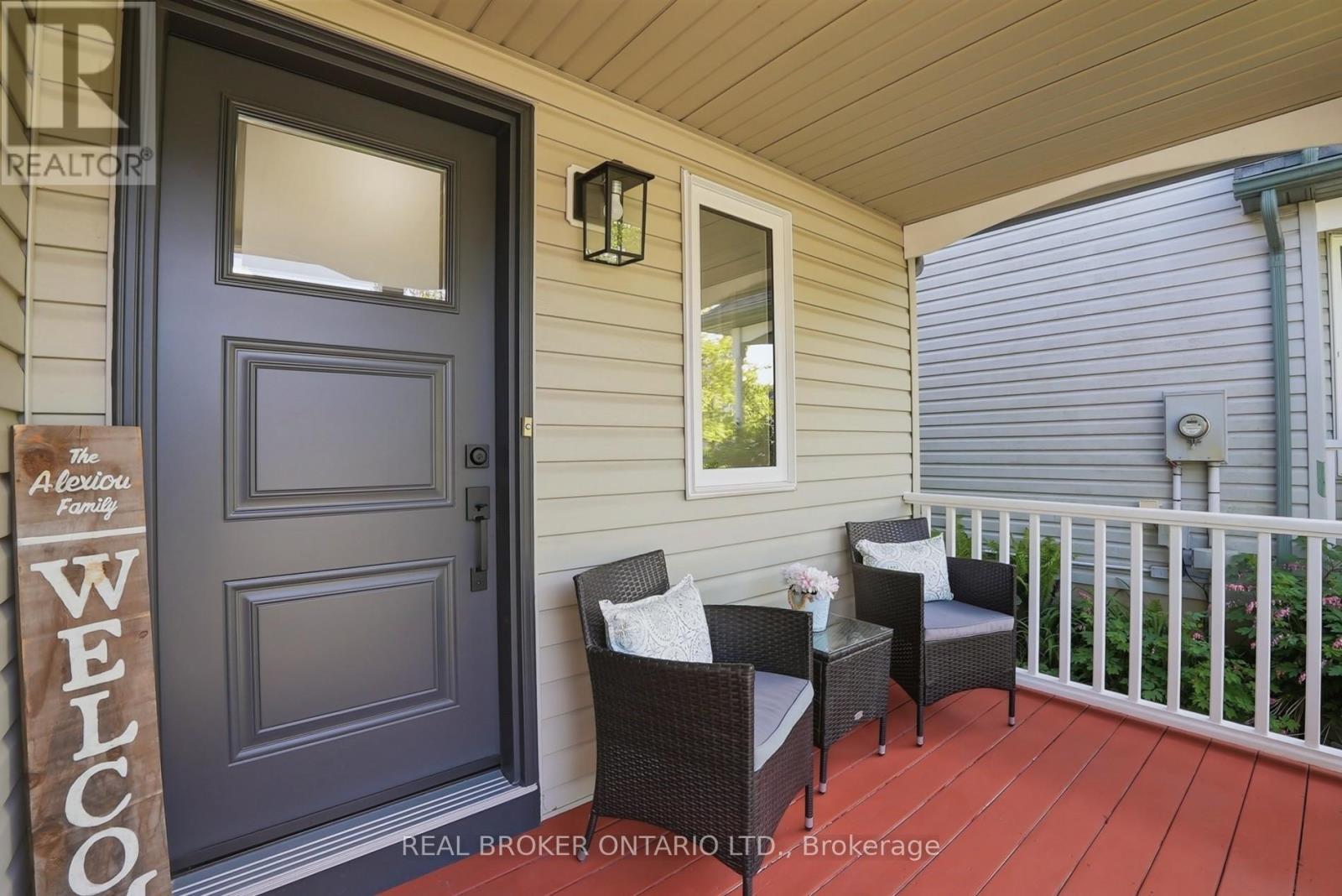 136 Marcy Crescent, Cambridge, Ontario  N3C 4H6 - Photo 3 - X13168488