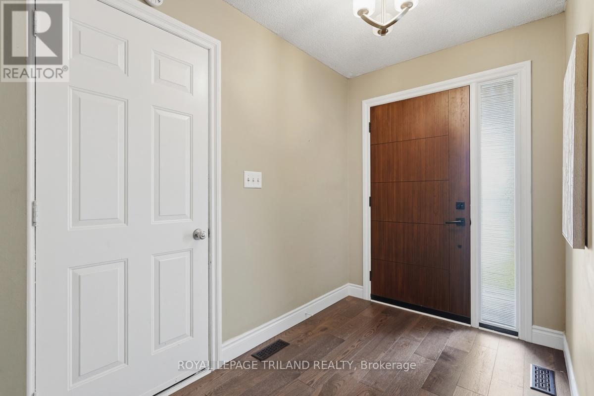 1098 Lawson Road, London North, Ontario  N6G 2X9 - Photo 4 - X13168548