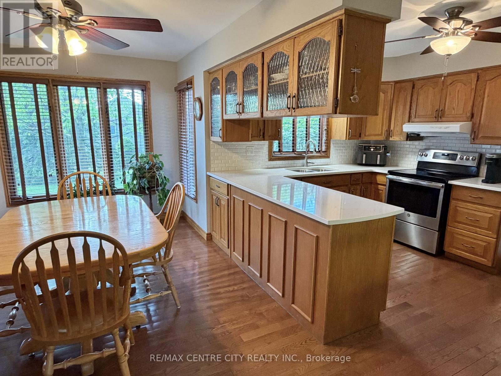 31 Cavanaugh Crescent, St. Thomas, Ontario  N5R 5Y6 - Photo 12 - X13168602