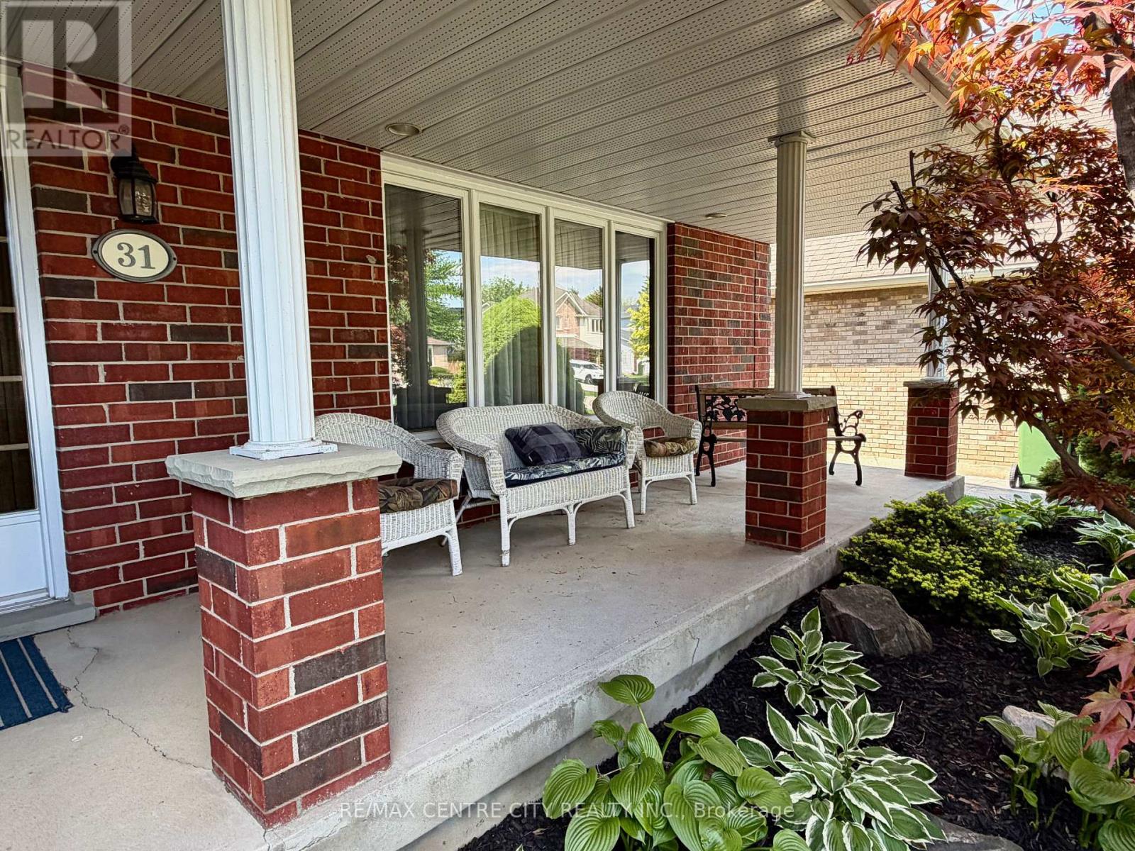 31 Cavanaugh Crescent, St. Thomas, Ontario  N5R 5Y6 - Photo 4 - X13168602