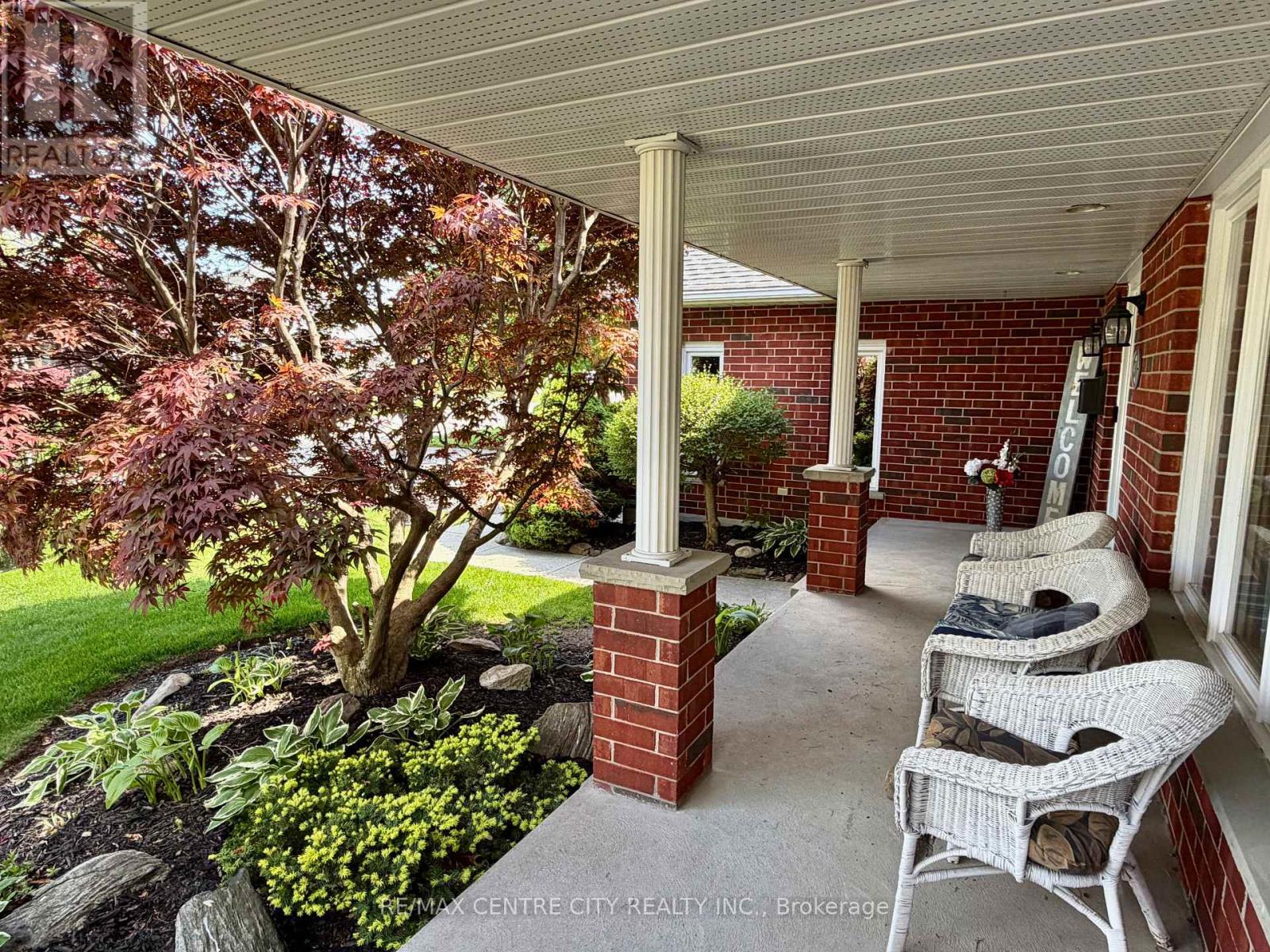 31 Cavanaugh Crescent, St. Thomas, Ontario  N5R 5Y6 - Photo 5 - X13168602