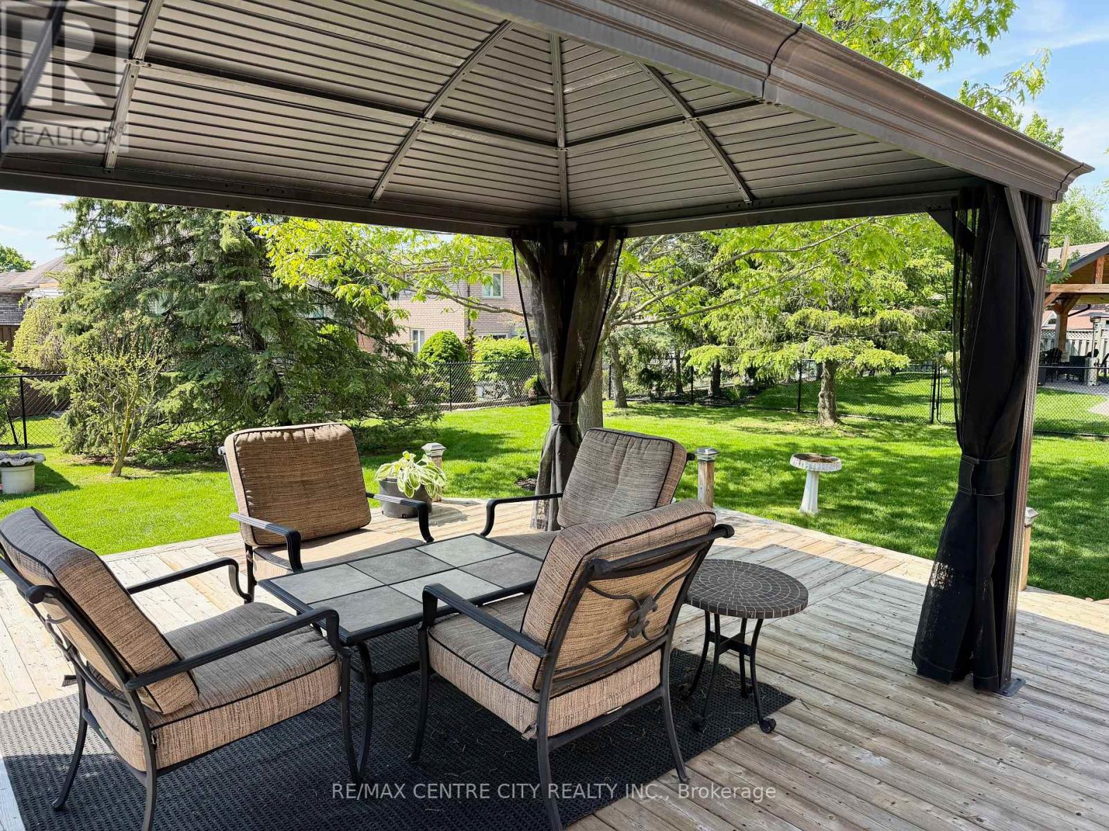 31 Cavanaugh Crescent, St. Thomas, Ontario  N5R 5Y6 - Photo 9 - X13168602