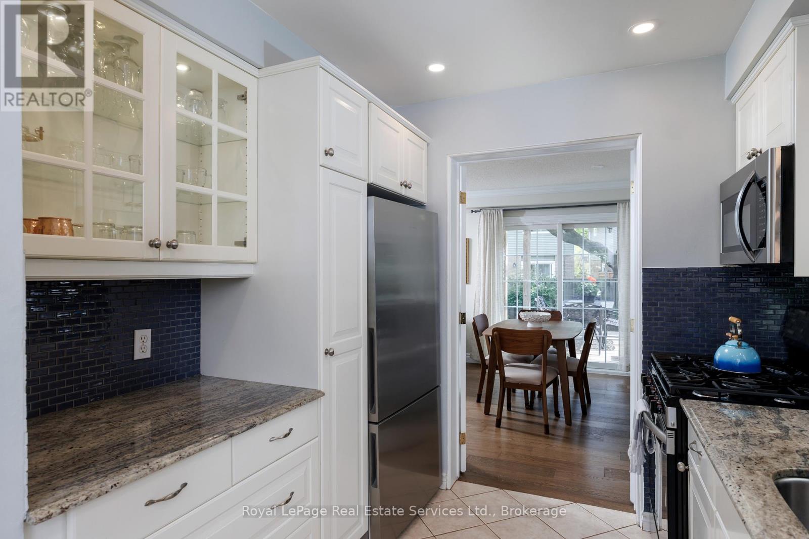 117 Chalmers Street, Oakville, Ontario L6L 5P2 - Photo 10 - W13168514