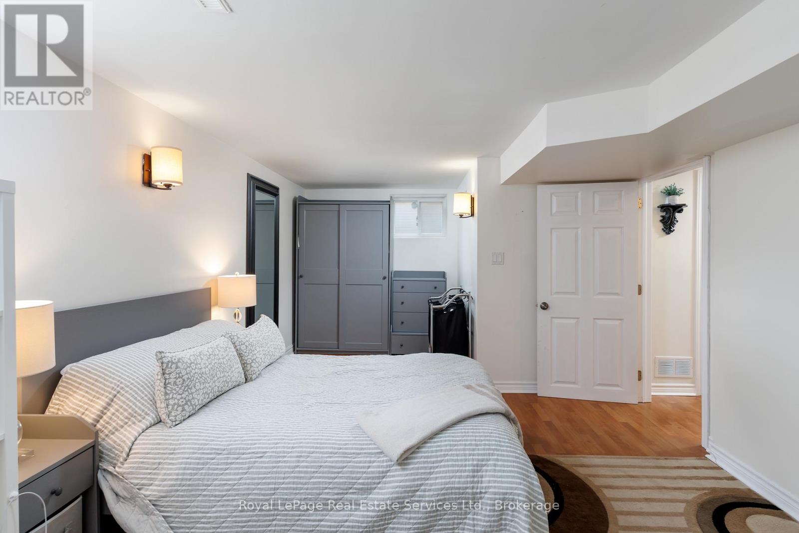 117 Chalmers Street, Oakville, Ontario L6L 5P2 - Photo 31 - W13168514
