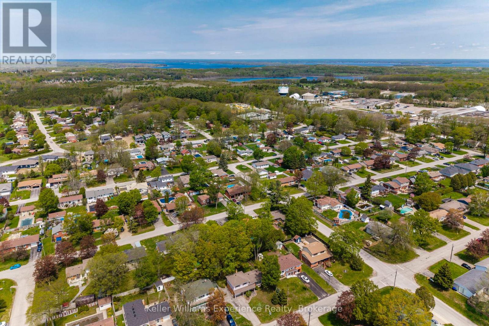 12 Richelieu Street, Penetanguishene, Ontario  L9M 1H9 - Photo 49 - S13168576