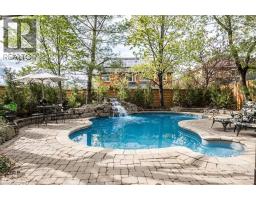 1729 RIVERBEND Court, Mississauga, Ontario