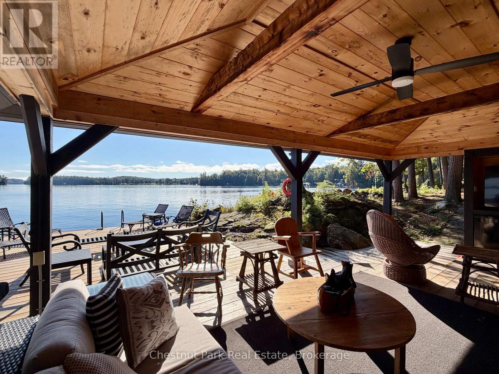 5 Is Beacon Island, Muskoka Lakes, Ontario  P0B 1J0 - Photo 8 - X13168632