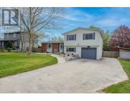 466 HIGHLAND DRIVE