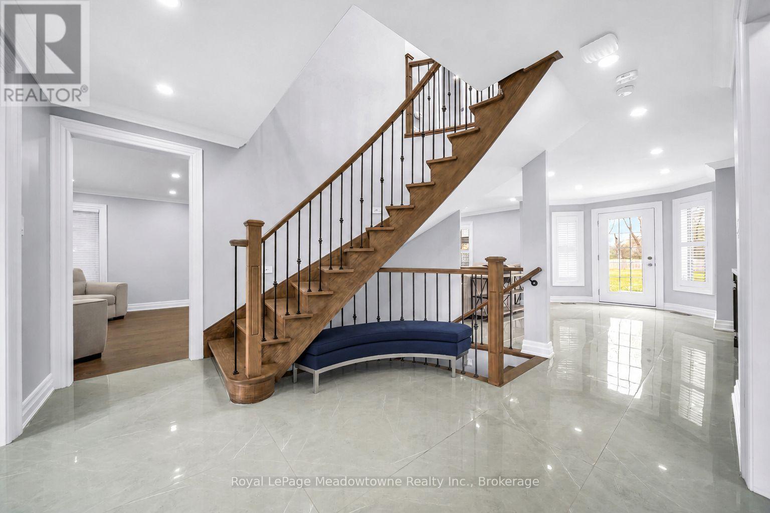 170 Crawford Crescent, Milton, Ontario  L0P 1B0 - Photo 5 - W13163780