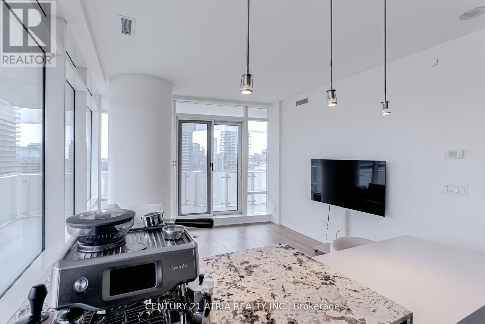 2104 - 1 Bloor Street E, Toronto, Ontario  M4W 0A8 - Photo 14 - C13168534