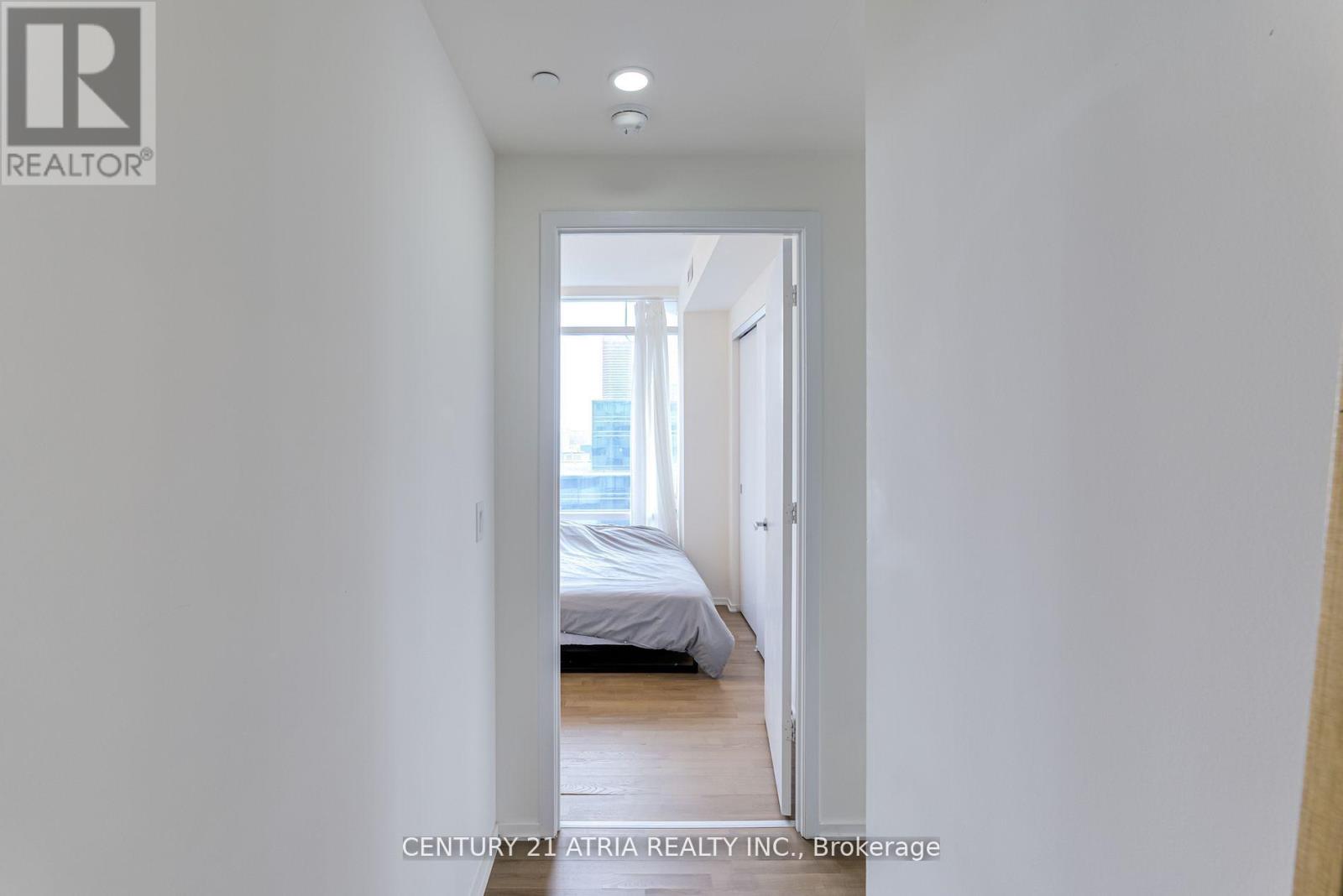 2104 - 1 Bloor Street E, Toronto, Ontario  M4W 0A8 - Photo 34 - C13168534