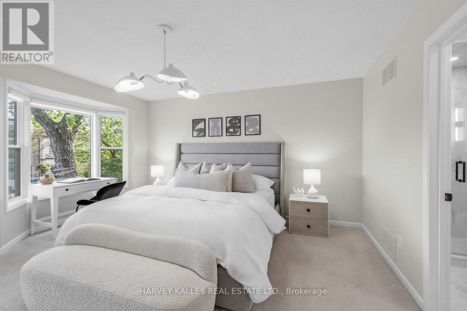136 Bedford Park Avenue, Toronto, Ontario  M5M 1J1 - Photo 12 - C13168558