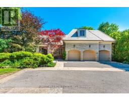 89 OLD COLONY ROAD, Toronto, Ontario