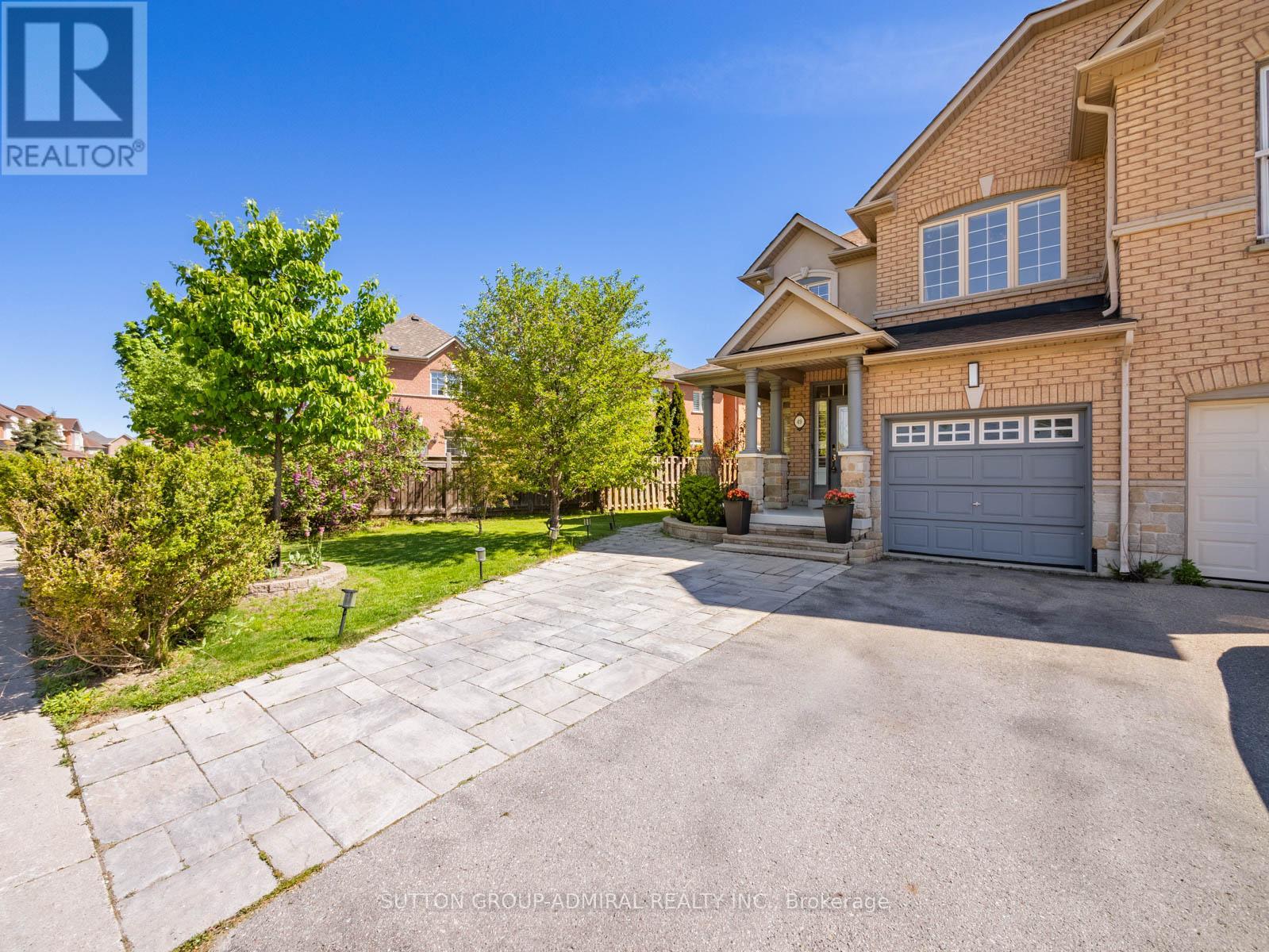 49 LOIRE VALLEY AVENUE, Vaughan, Ontario