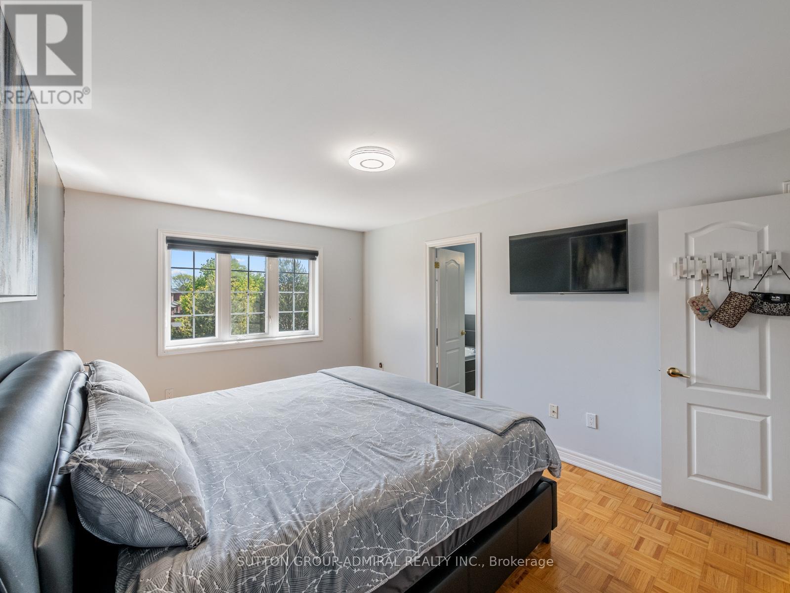 49 Loire Valley Avenue, Vaughan, Ontario  L4J 8V8 - Photo 18 - N13168518
