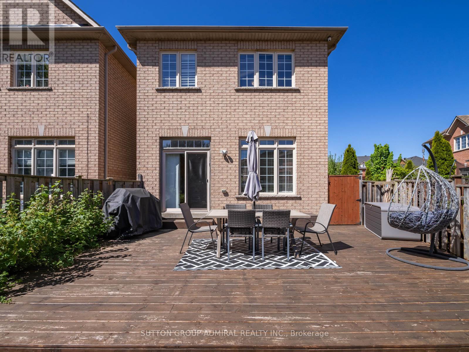 49 Loire Valley Avenue, Vaughan, Ontario  L4J 8V8 - Photo 33 - N13168518