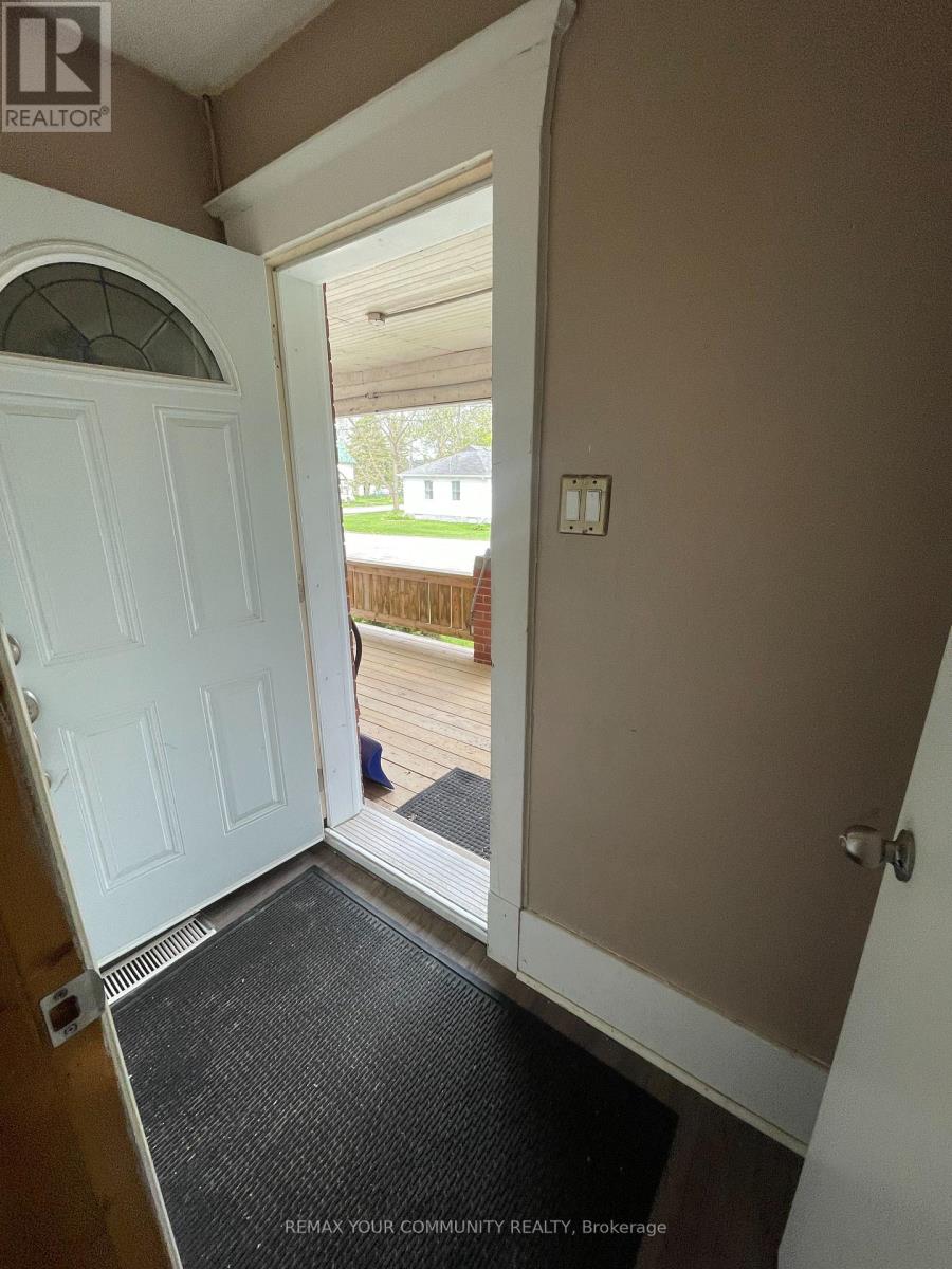 2 - 50 Middle Street, Georgina, Ontario  L0E 1R0 - Photo 6 - N13168522