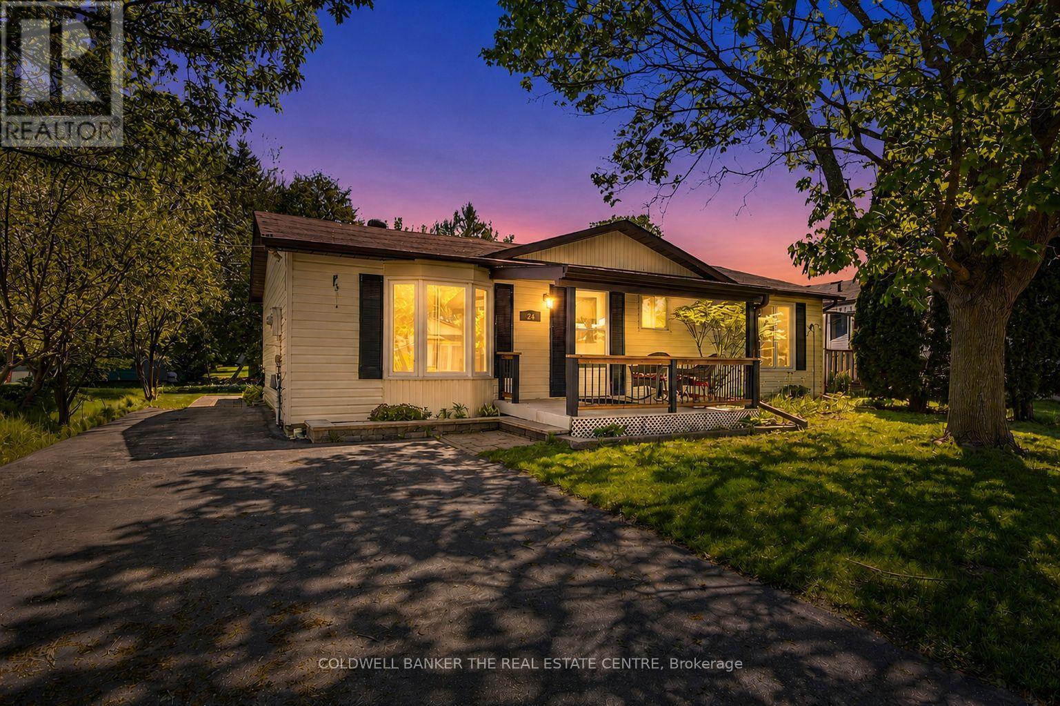24 BRIAR WOOD PLACE, Innisfil, Ontario