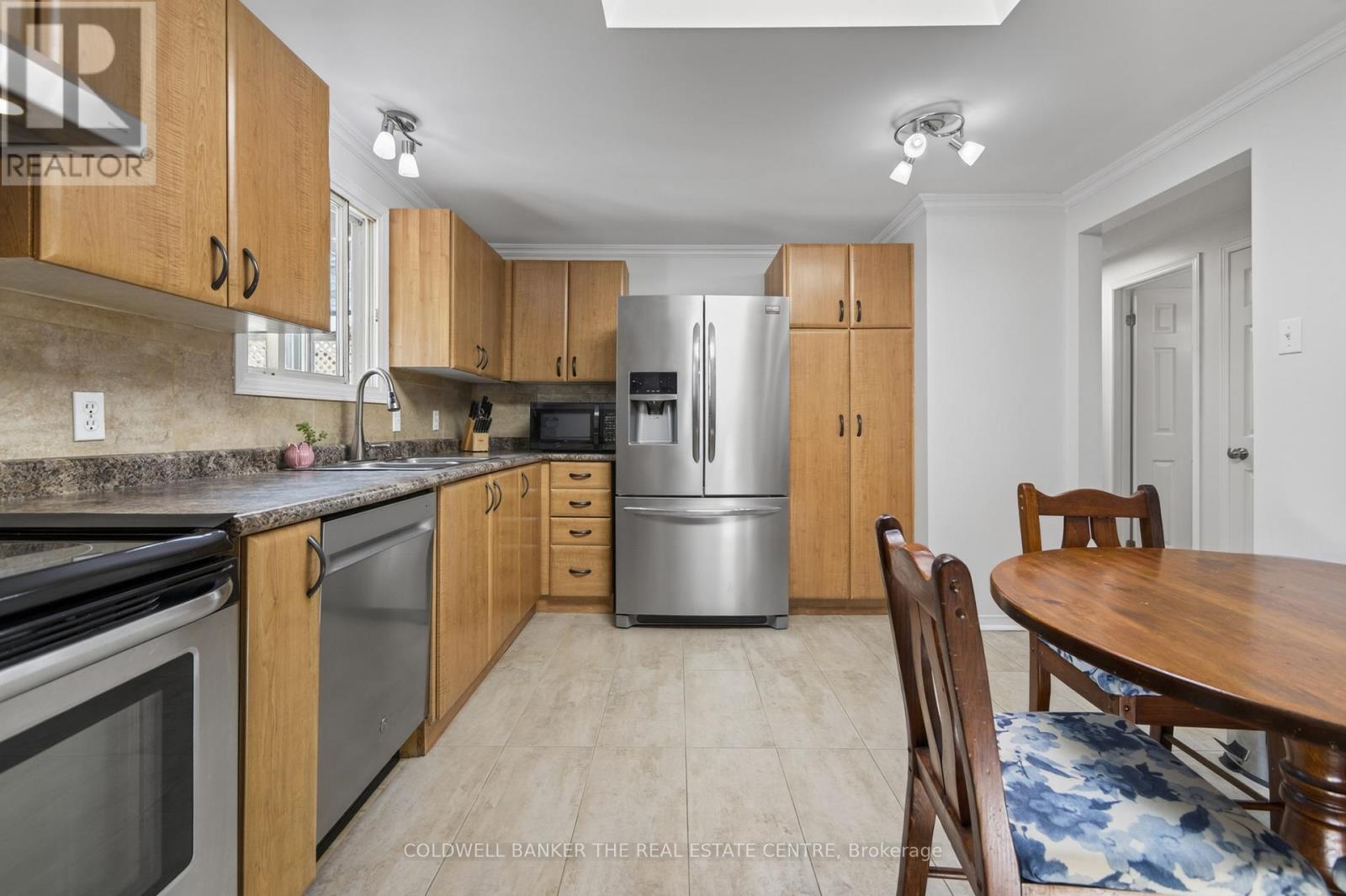 24 Briar Wood Place, Innisfil, Ontario  L0L 1L0 - Photo 19 - N13168536