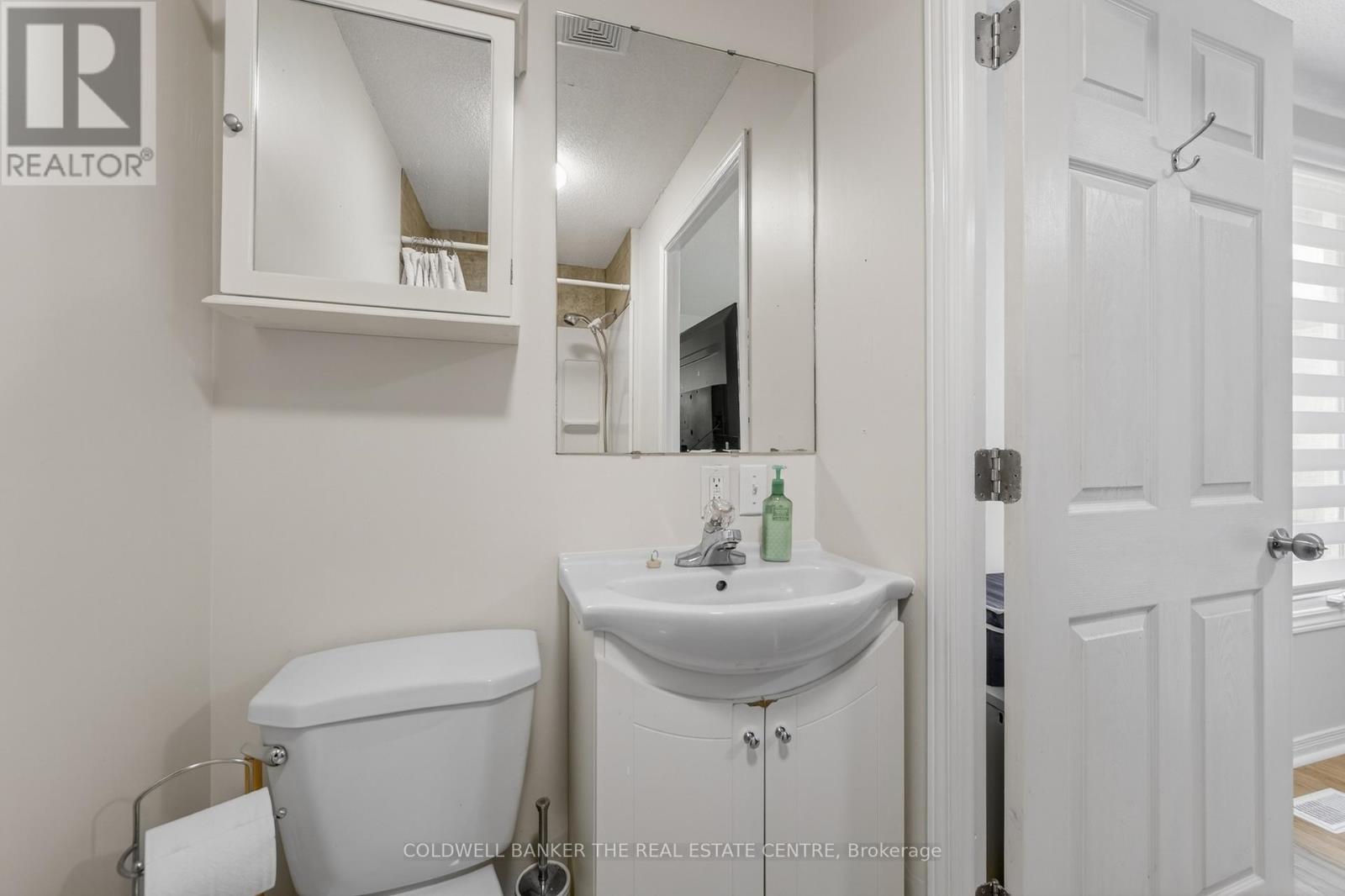 24 Briar Wood Place, Innisfil, Ontario  L0L 1L0 - Photo 29 - N13168536