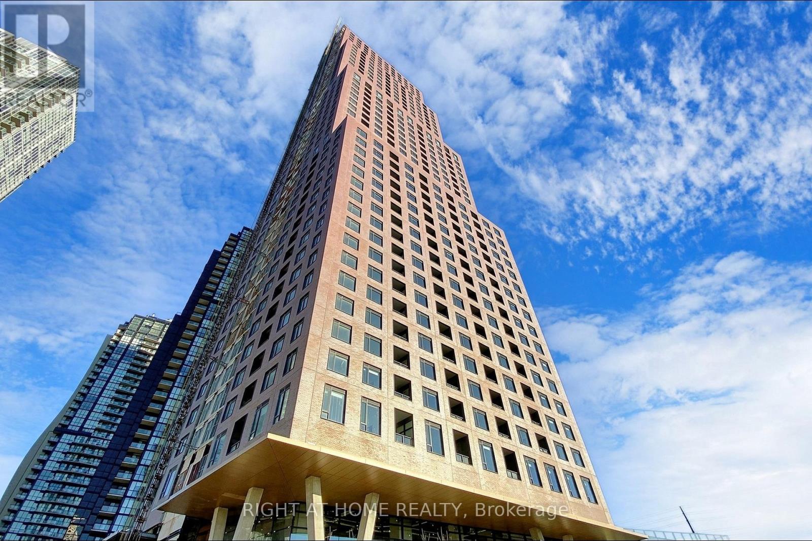 3206 - 2920 Highway 7 Road E, Vaughan, Ontario  L4K 0P4 - Photo 4 - N13168630