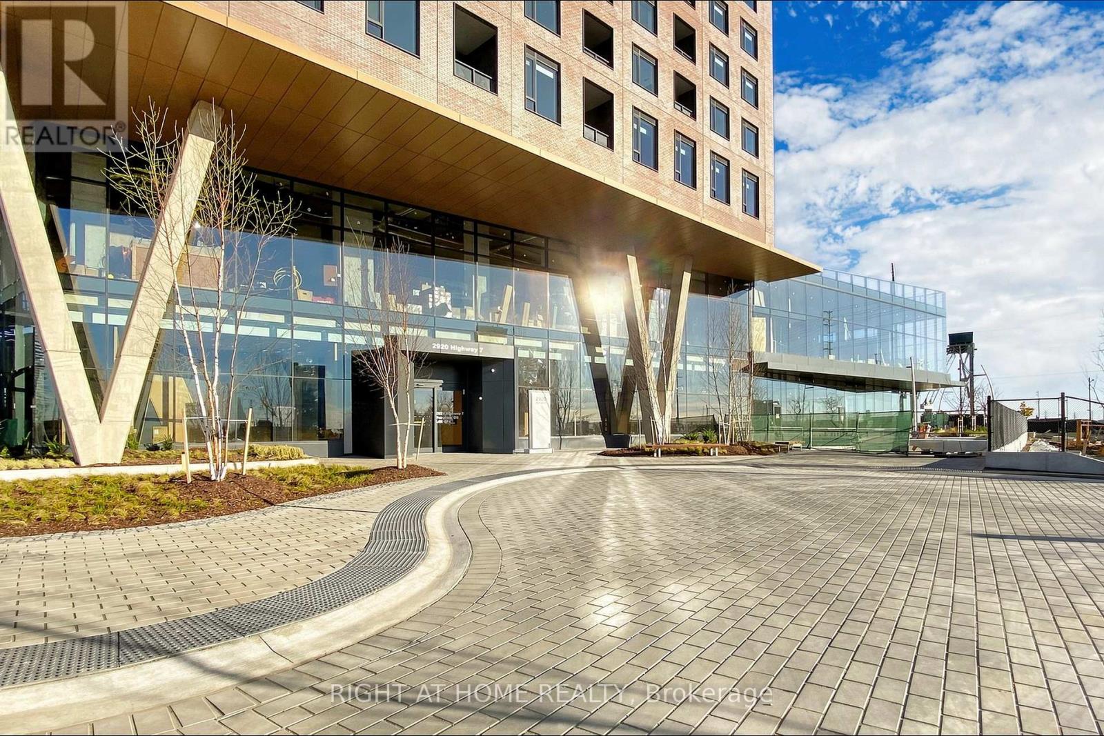 3206 - 2920 Highway 7 Road E, Vaughan, Ontario  L4K 0P4 - Photo 7 - N13168630