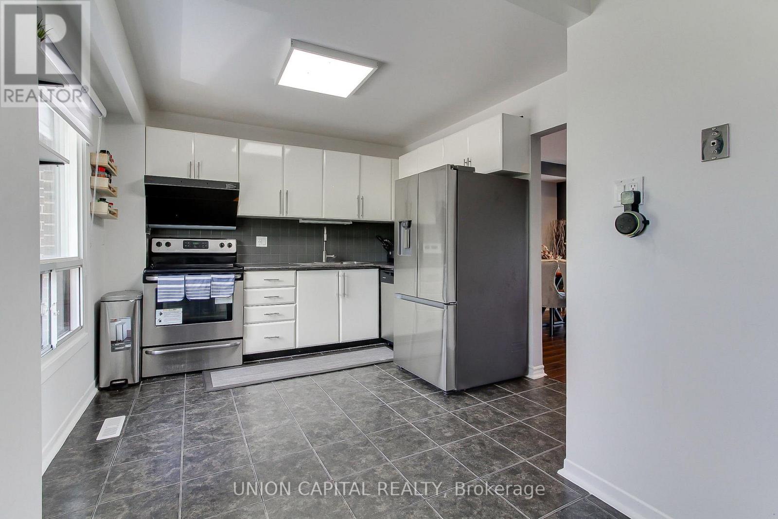 19 - 11 Plaisance Road, Richmond Hill, Ontario  L4C 5H1 - Photo 12 - N13168642