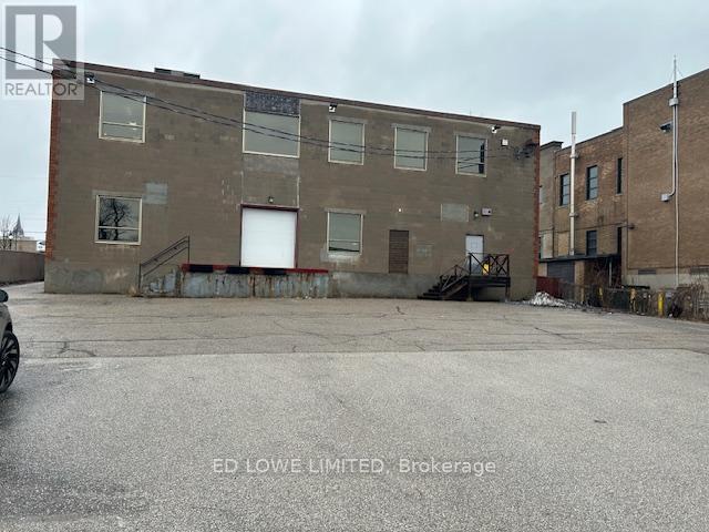 31 Colborne Street E, Orillia, Ontario  L3V 1T4 - Photo 2 - S13168614