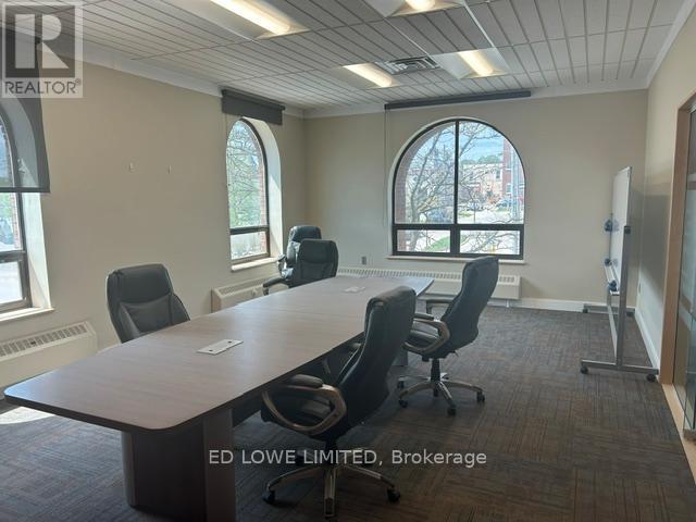 31 Colborne Street E, Orillia, Ontario  L3V 1T4 - Photo 4 - S13168614