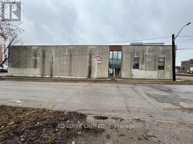 69 PETER STREET S, Orillia, Ontario