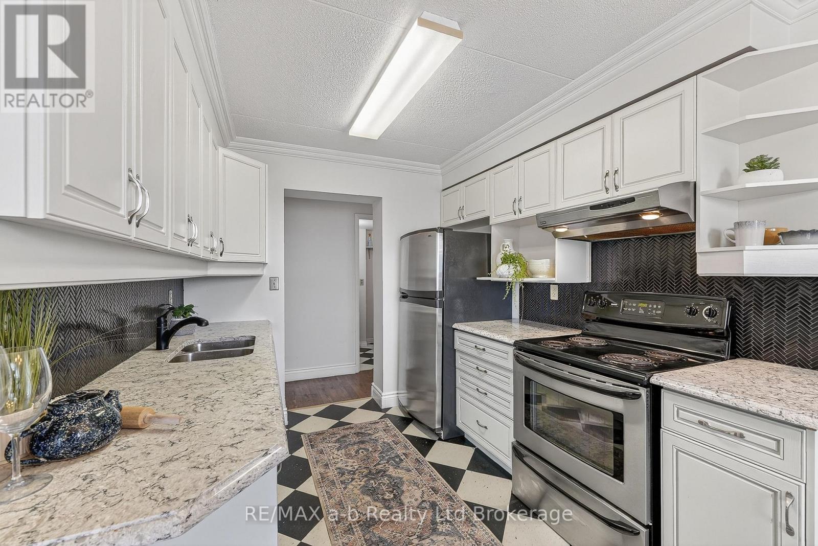 402 - 75 Bridge Street E, Tillsonburg, Ontario  N4G 1T1 - Photo 15 - X13079408