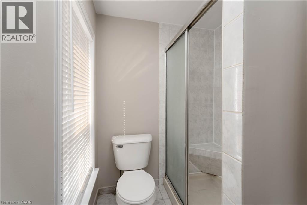 187 Barton Street W, Hamilton, Ontario  L8R 2H3 - Photo 12 - 40831749