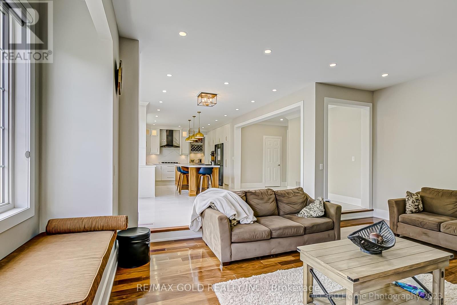 98 Treeline Boulevard, Brampton, Ontario  L6P 1A2 - Photo 17 - W13168580