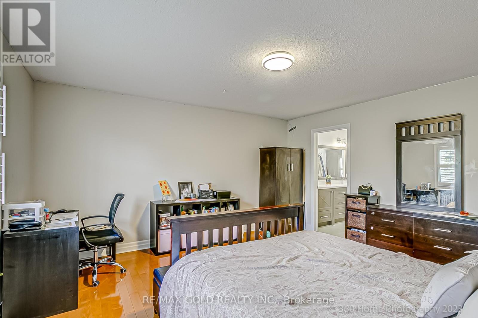 98 Treeline Boulevard, Brampton, Ontario  L6P 1A2 - Photo 24 - W13168580