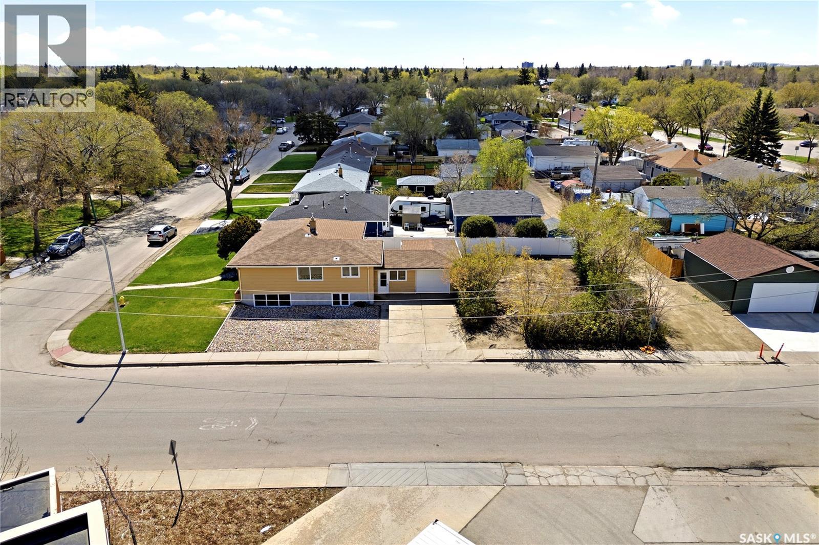 2500 Rothwell STREET, Regina, Saskatchewan