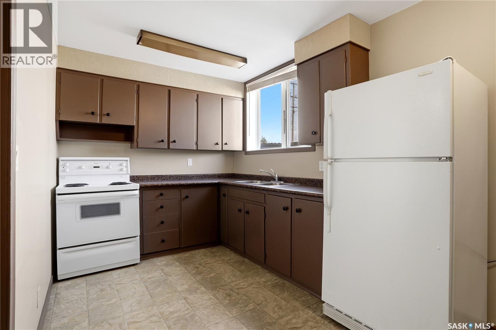 2500 Rothwell Street, Regina, Saskatchewan  S4N 2C8 - Photo 20 - SK036985