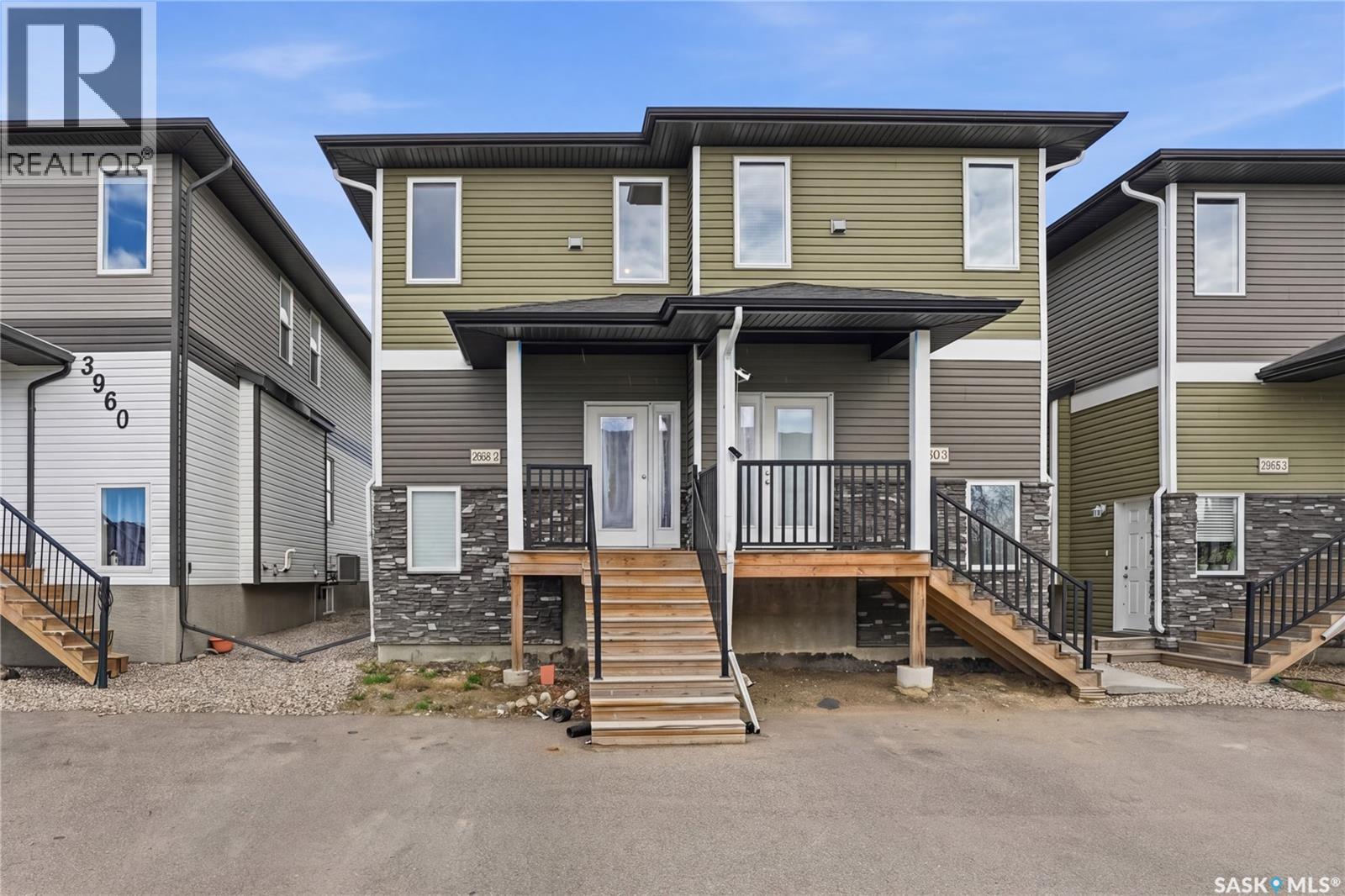 4 3960 7th AVENUE E, Regina, Saskatchewan