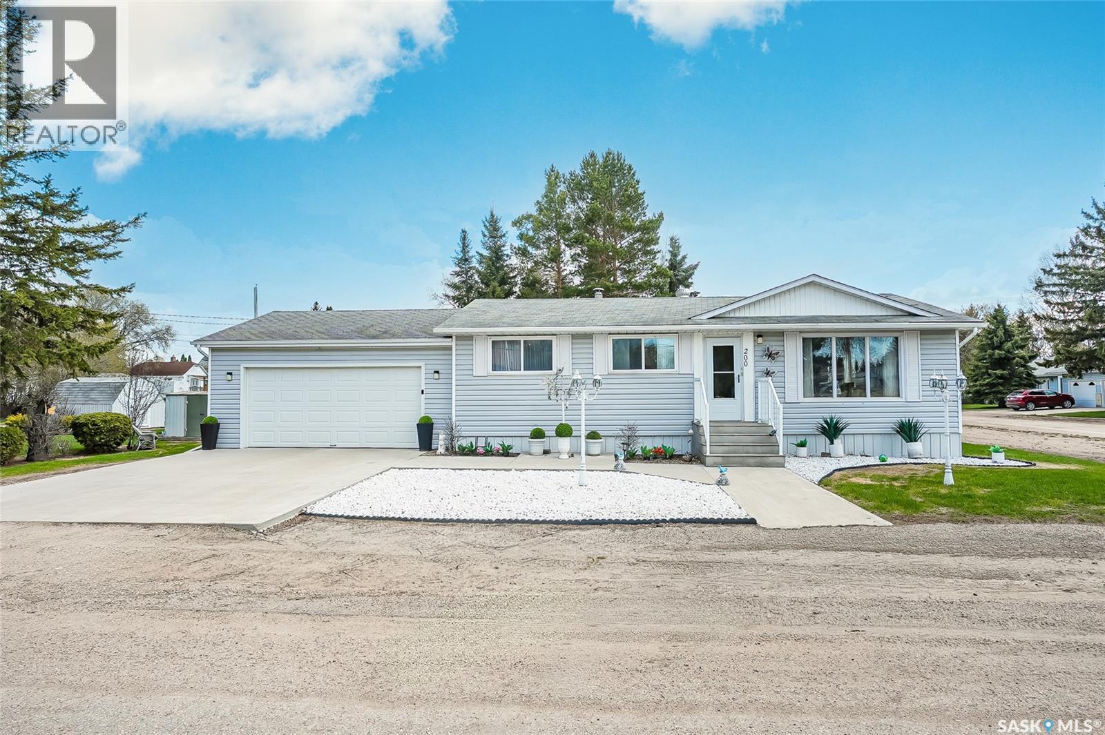 200 Buffer Avenue, Vonda, Saskatchewan  S0K 4N0 - Photo 3 - SK036951