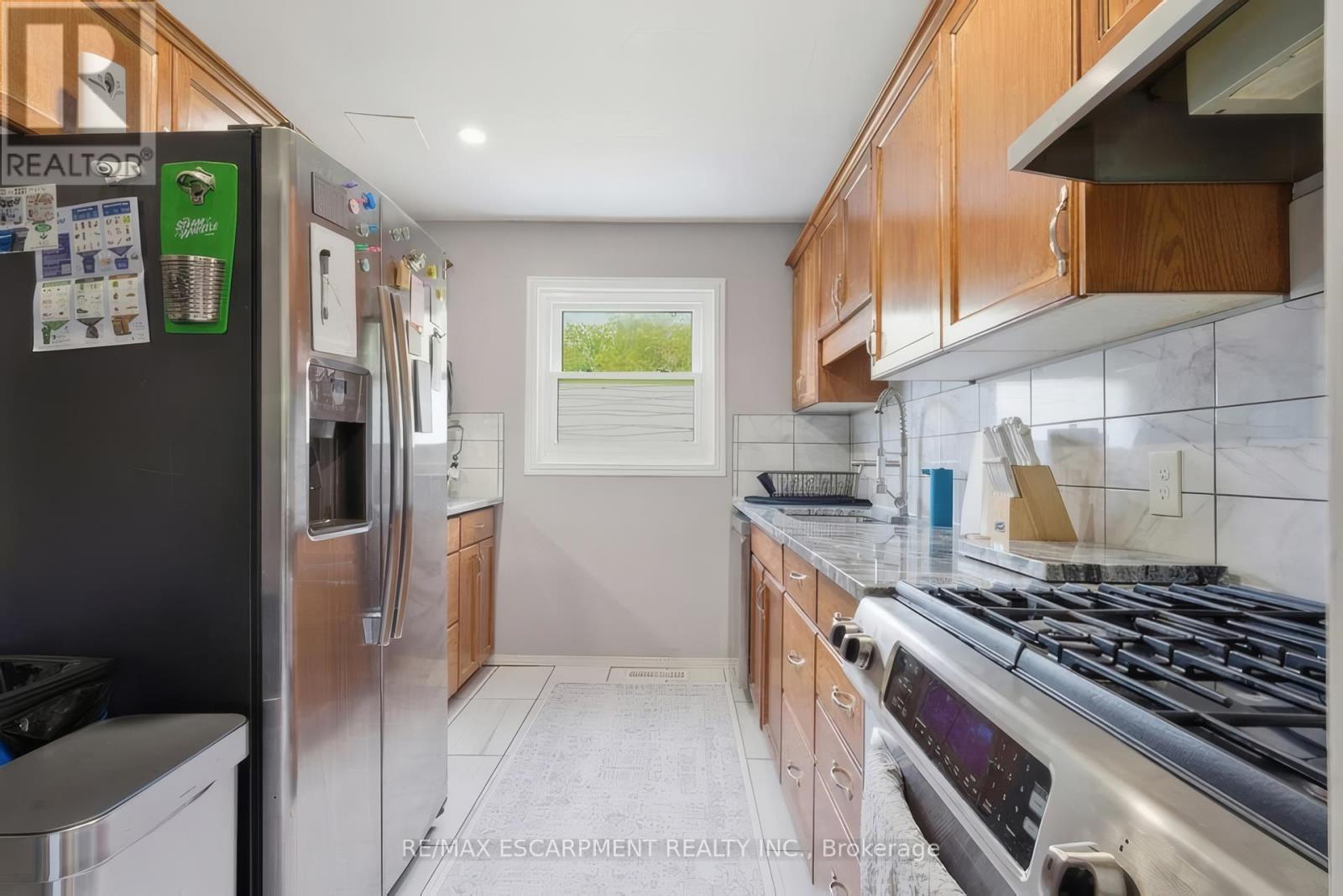 K - 653 Albert Street, Waterloo, Ontario  N2L 3V5 - Photo 12 - X13168594