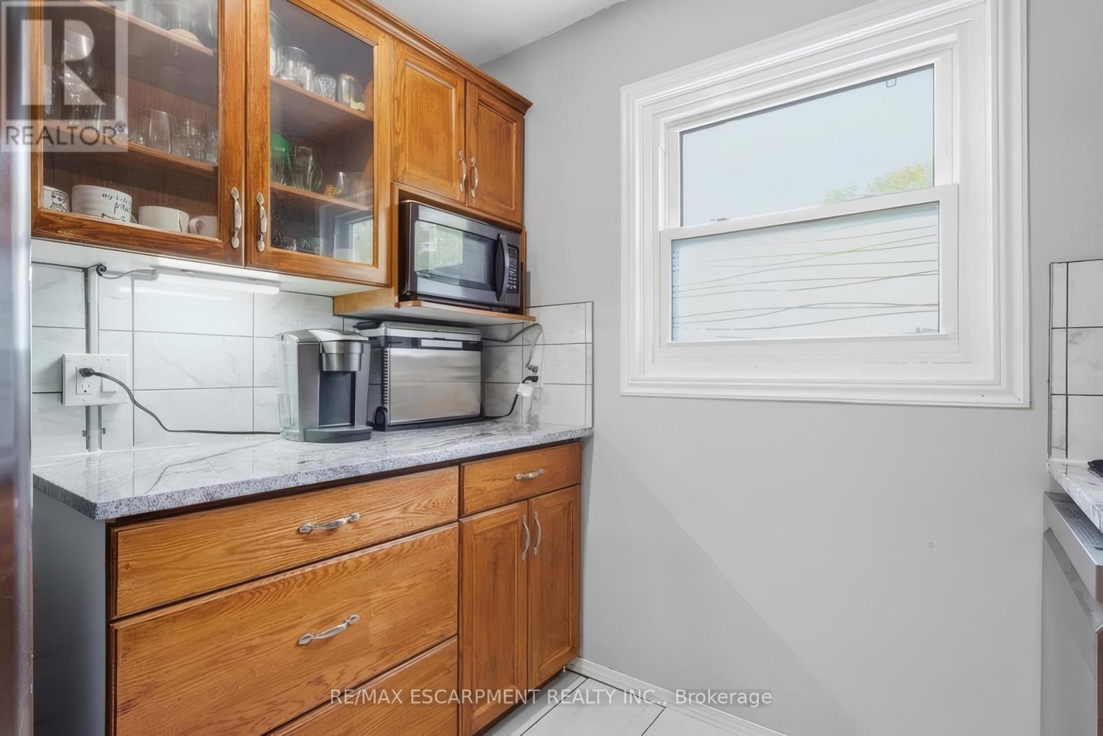 K - 653 Albert Street, Waterloo, Ontario  N2L 3V5 - Photo 14 - X13168594