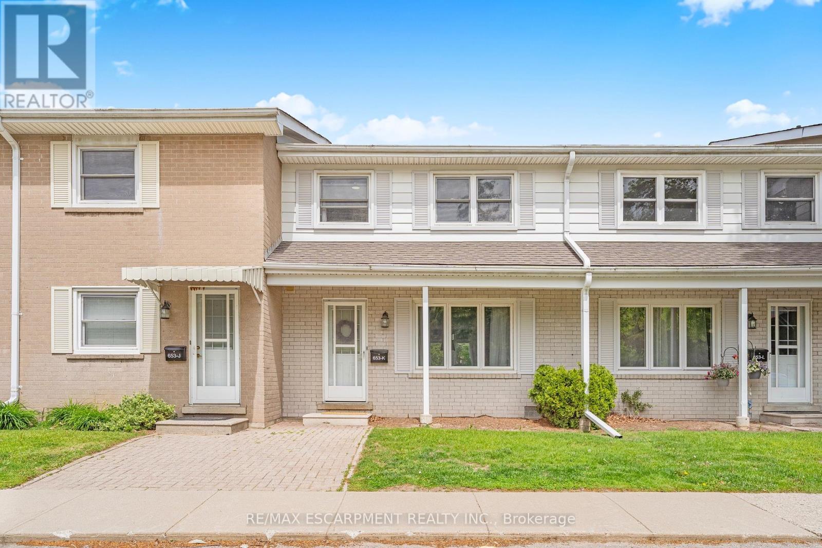 K - 653 Albert Street, Waterloo, Ontario  N2L 3V5 - Photo 2 - X13168594