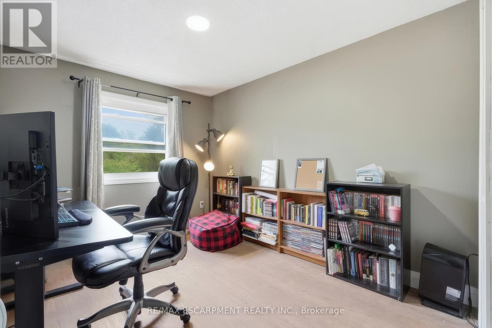 K - 653 Albert Street, Waterloo, Ontario  N2L 3V5 - Photo 24 - X13168594
