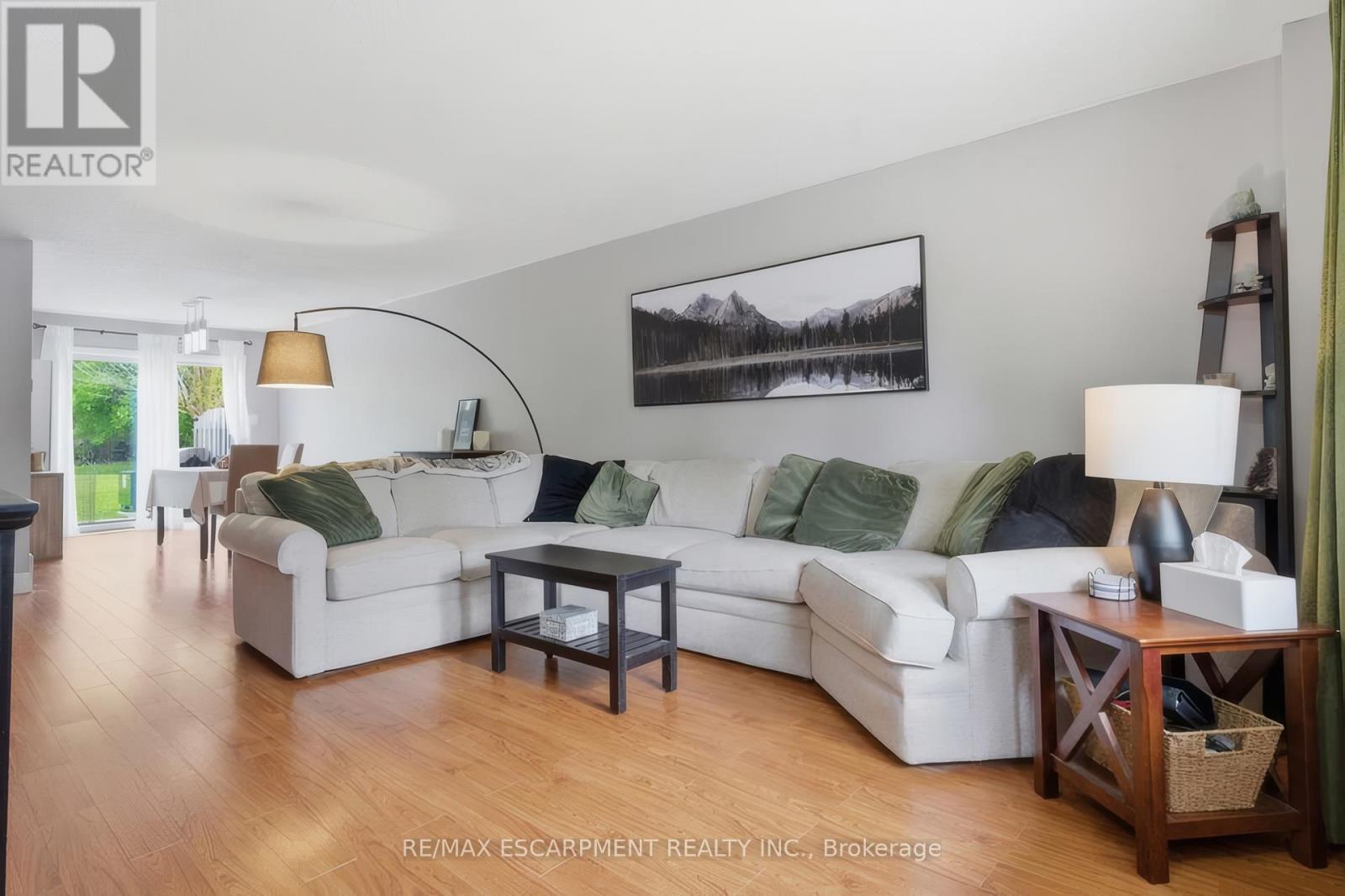 K - 653 Albert Street, Waterloo, Ontario  N2L 3V5 - Photo 4 - X13168594